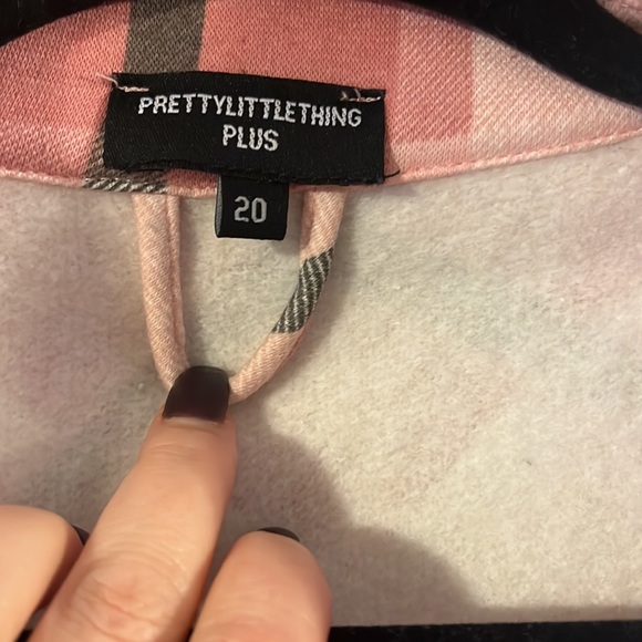 Jacket, Pink Plaid, Pretty Little Thing, Size 16, NWOT (never worn) SO SOFT❣️ - Picture 2 of 14